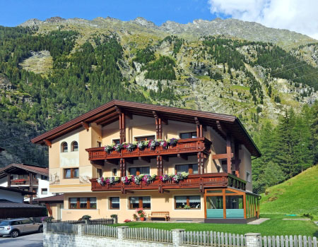 haus alpina pension in huben ötztal sommer